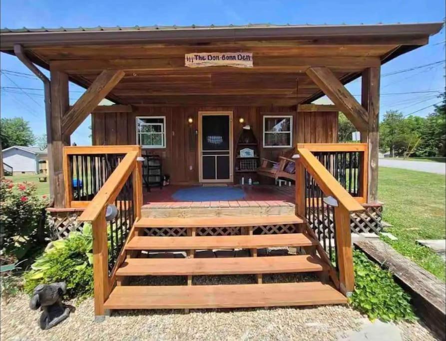 Cozy Cabin Walking Distance To Parkway! Pigeon Forge Εξωτερικό φωτογραφία